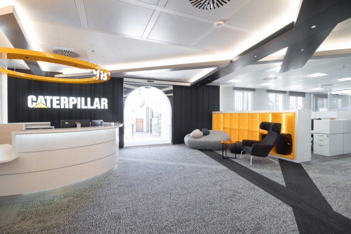 Sala de Espera Diseño Interior de Oficinas Caterpillar